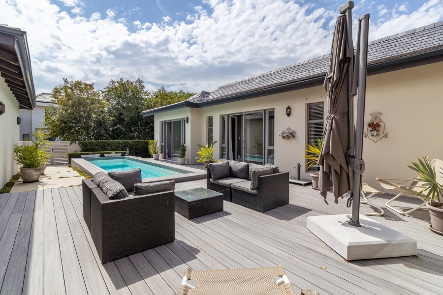 4 Bedroom Property for Sale in Pearl Valley at Val de Vie Western Cape